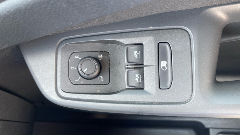 Ford Transit Connect 240 L1 Petrol 1.5 EcoBoost PHEV 150 Limited Van Auto